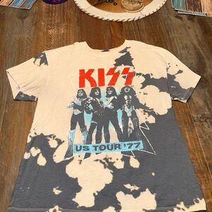 Kiss US Tour '77 T-Shirt - Black and Cream